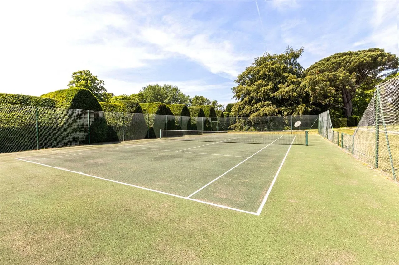 Vicarage Road, Yalding, ME18, photo 21