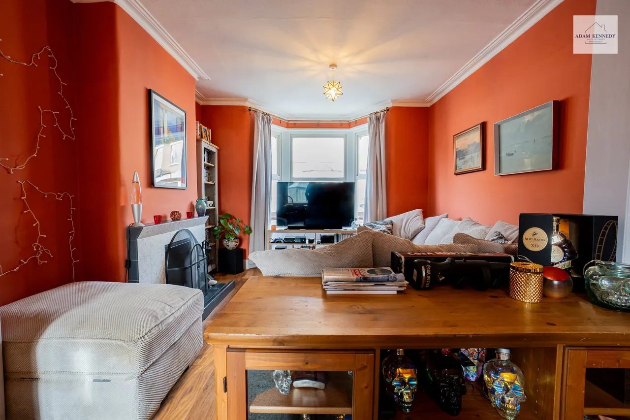 9 Henderson Road, London, N9 7QT, photo 15