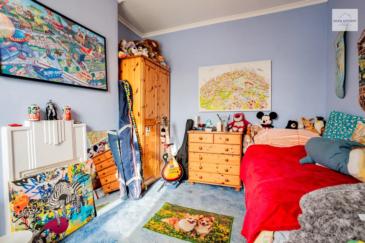 9 Henderson Road, London, N9 7QT, photo 23