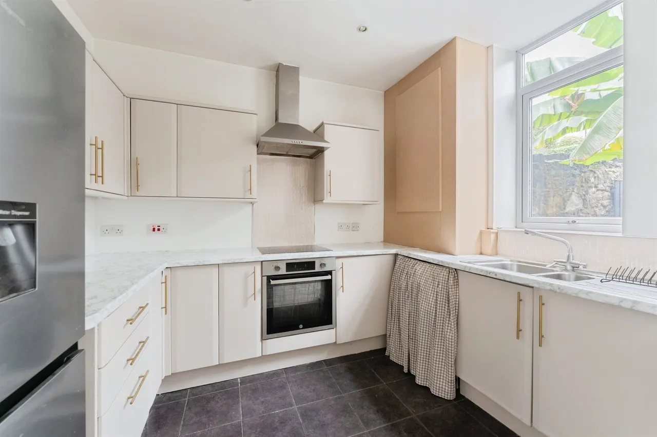 Willowbank Road, Tranmere, CH42, photo 8