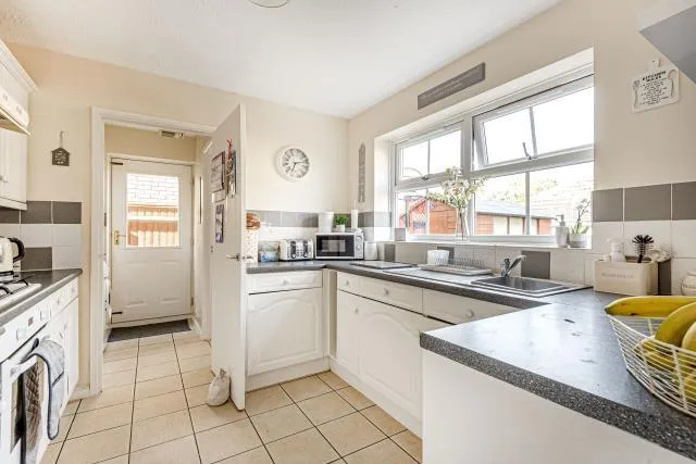 Archer Drive, Aylesbury, HP20, photo 4