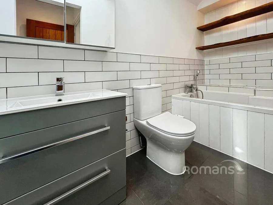 Britwell Road, Burnham, SL1, photo 13