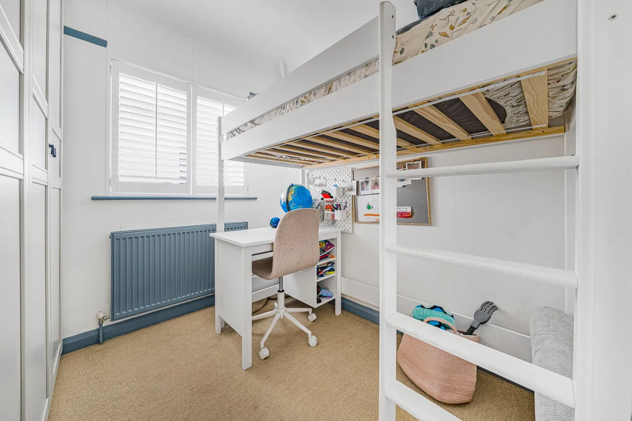 Molesey Road, Walton On Thames, KT12, photo 9