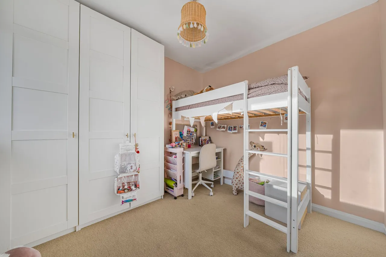 Molesey Road, Walton On Thames, KT12, photo 10