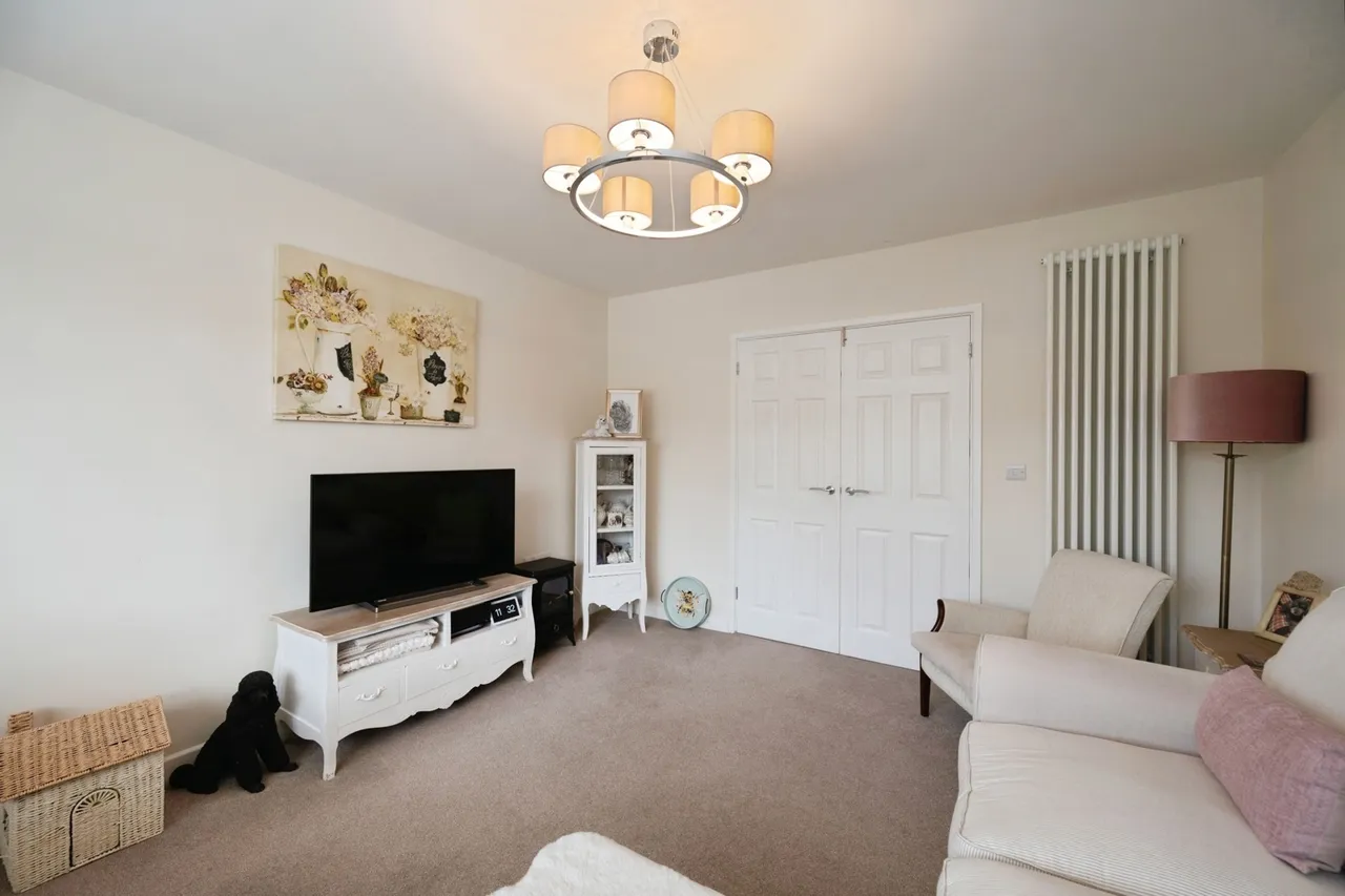 Burgess Close, Hayling Island, PO11, photo 17