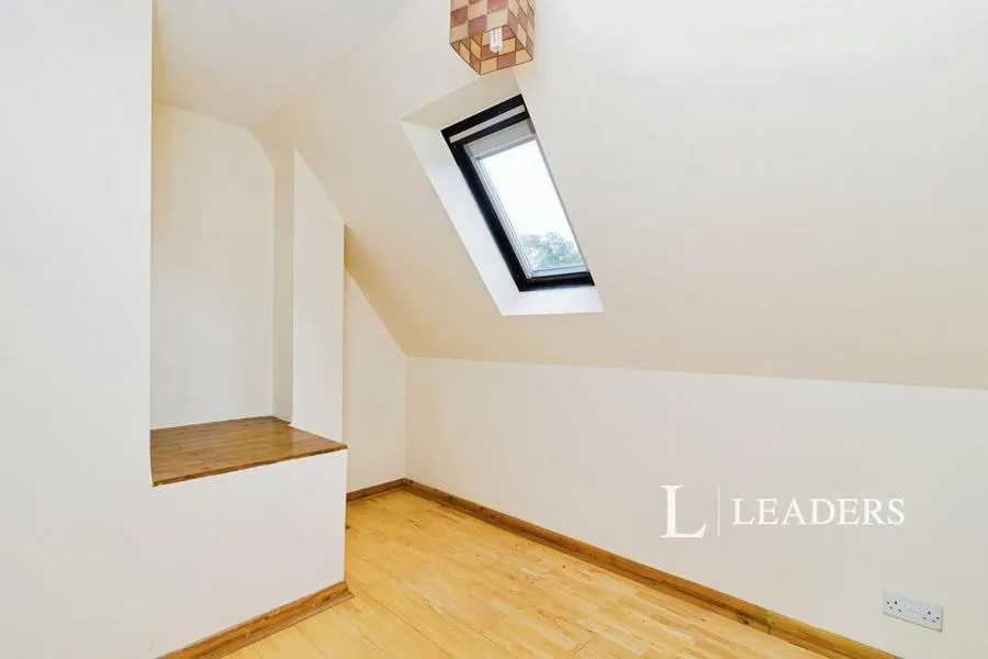 Cowslip Crescent, Lowestoft, NR33, photo 8