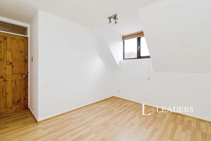 Cowslip Crescent, Lowestoft, NR33, photo 7