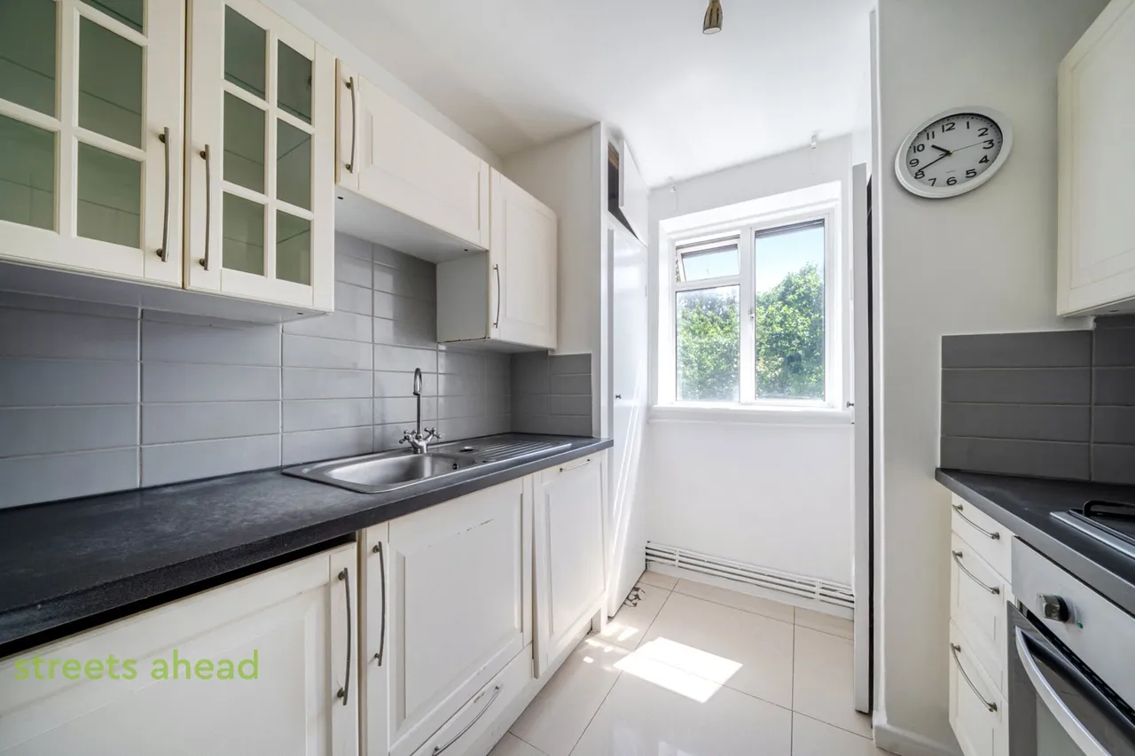 Kingswood Estate, London, SE21, photo 4