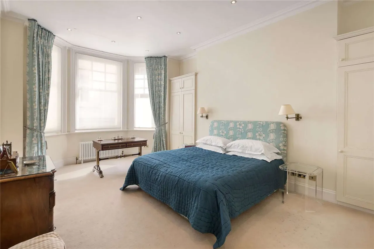 Albert Court Central Block, Prince Consort Road, London, SW7 2BG, photo 8