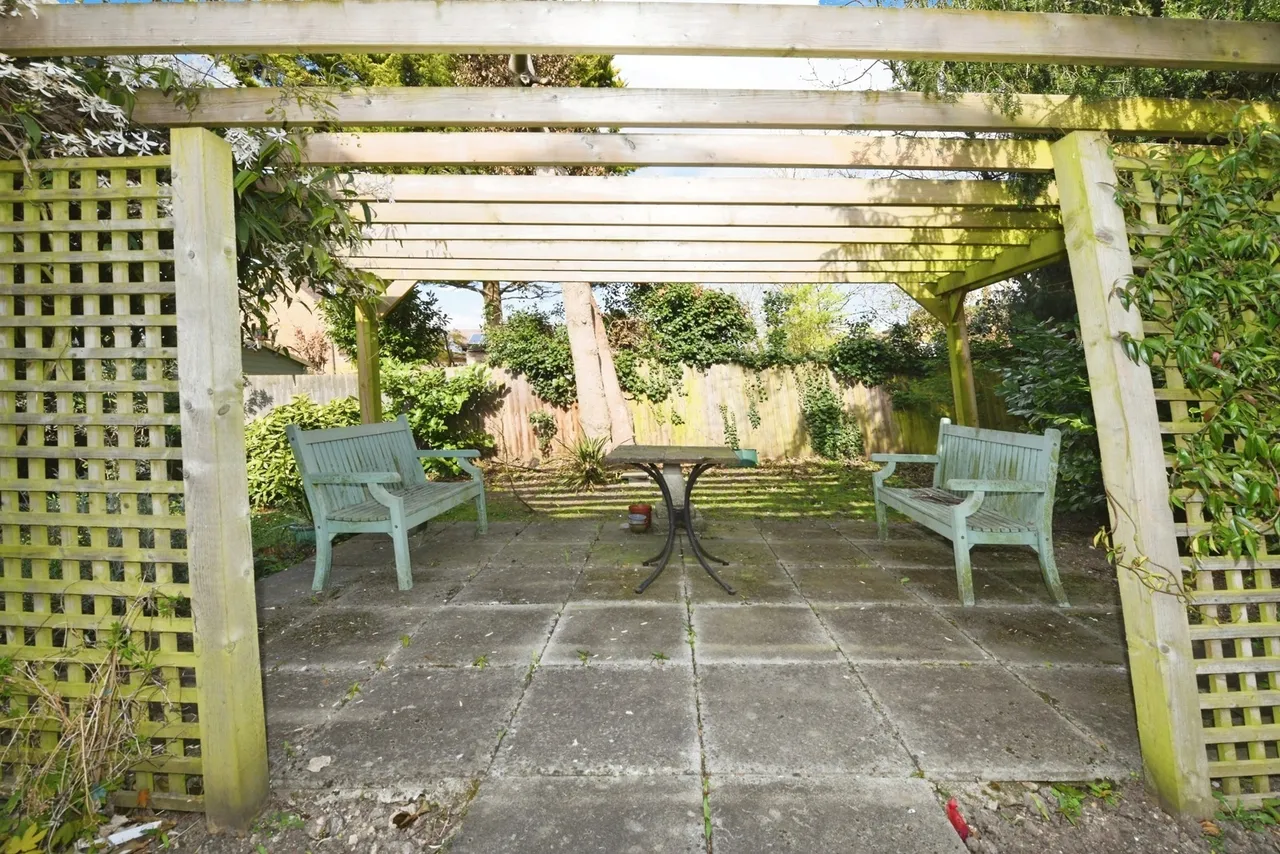 Ongar Road, BRENTWOOD, Essex, CM15, photo 9
