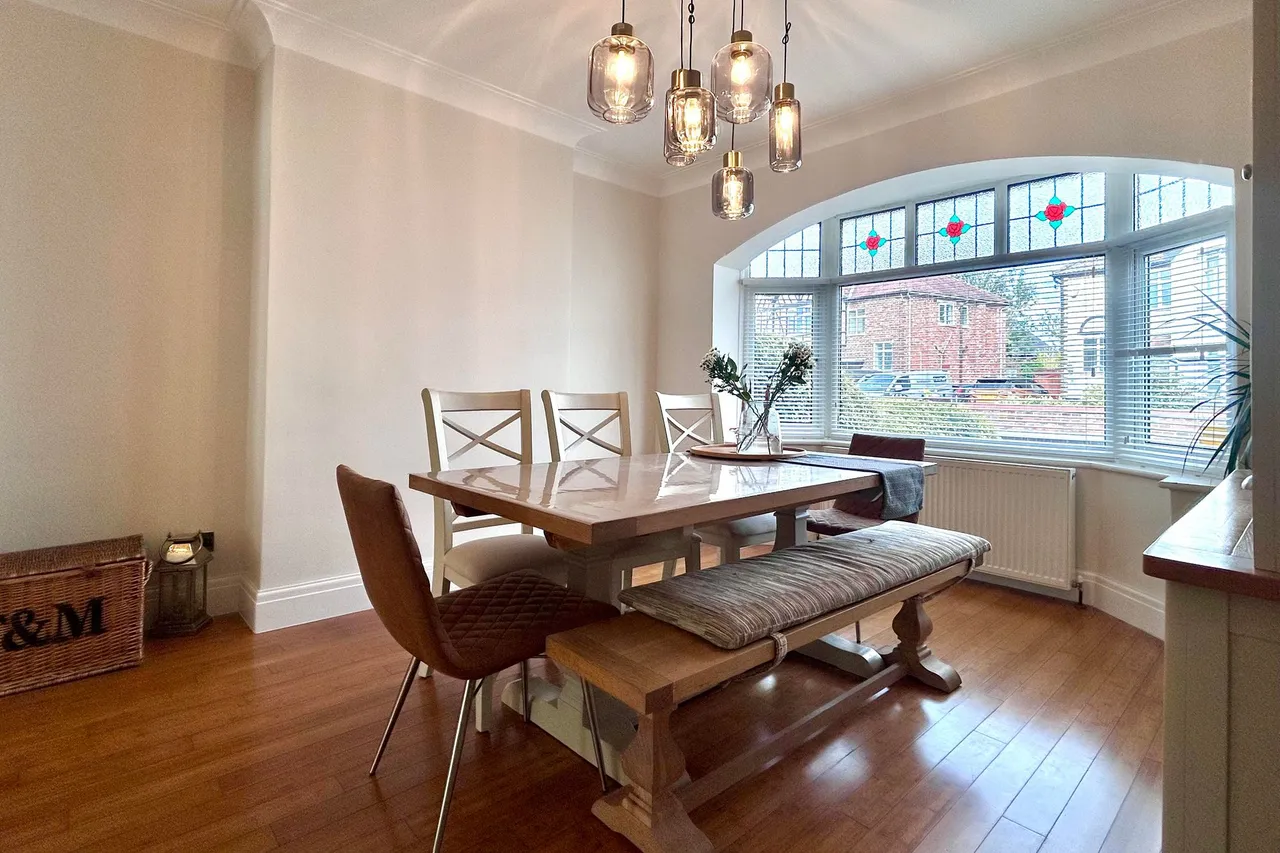 Outwood Drive, Cheadle, photo 5