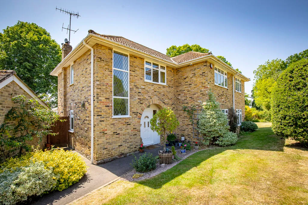 Chilterns Park, Bourne End SL8 5LB, photo 22