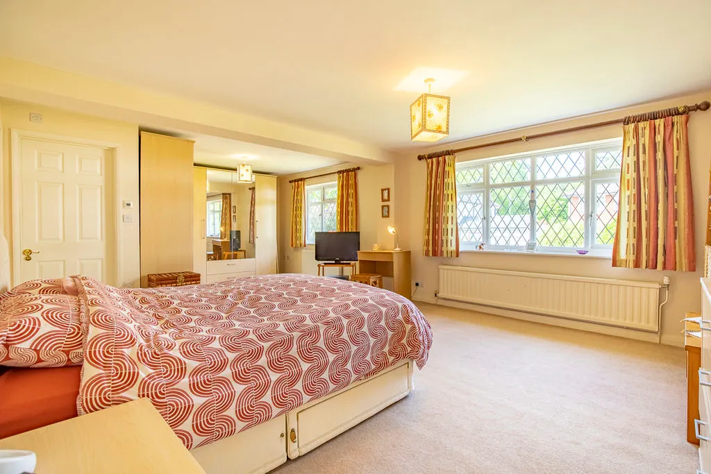 Chilterns Park, Bourne End SL8 5LB, photo 12