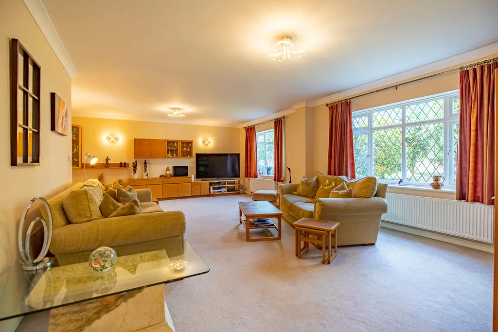 Chilterns Park, Bourne End SL8 5LB, photo 4