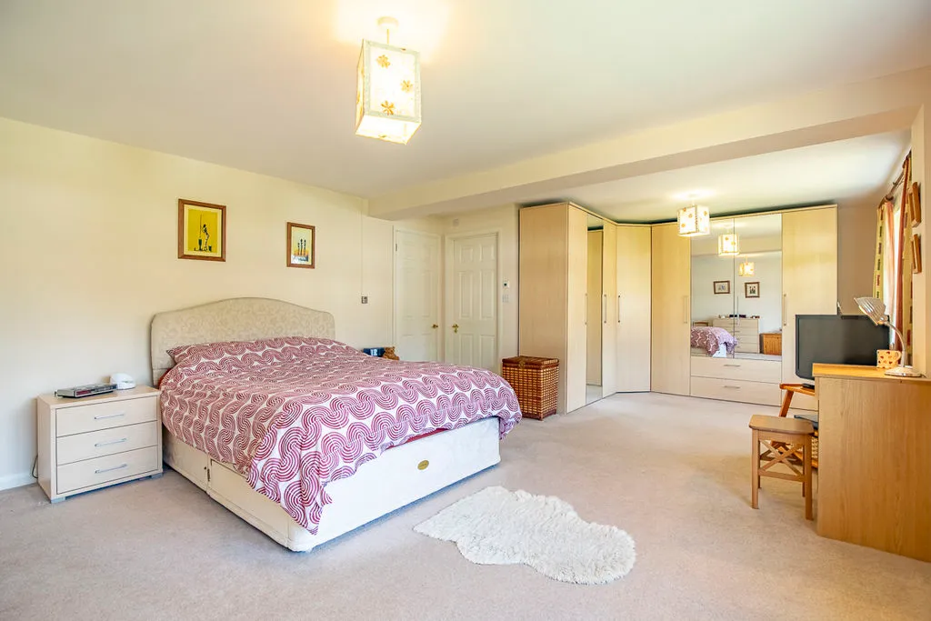 Chilterns Park, Bourne End SL8 5LB, photo 11