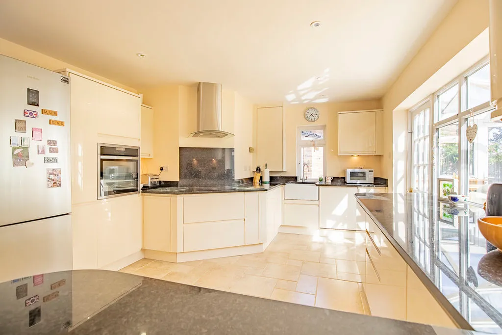Chilterns Park, Bourne End SL8 5LB, photo 6