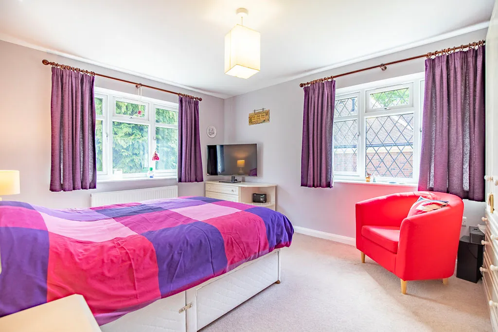 Chilterns Park, Bourne End SL8 5LB, photo 16