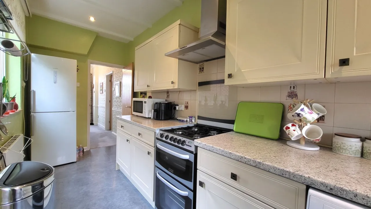 Sandringham Road, Walton, Peterborough, PE4, photo 6