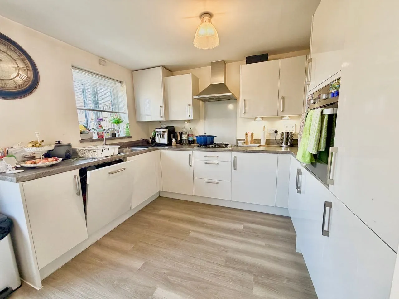 Kitchener Drive, Eaton Leys, Milton Keynes, Milton Keynes, MK17 9GF, photo 5