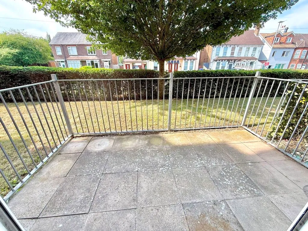 Stokers Close, Dunstable LU5 4EY, photo 13