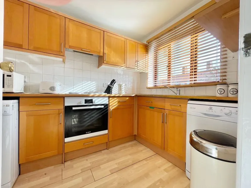 Discovery Walk, London E1W 2JG, photo 2