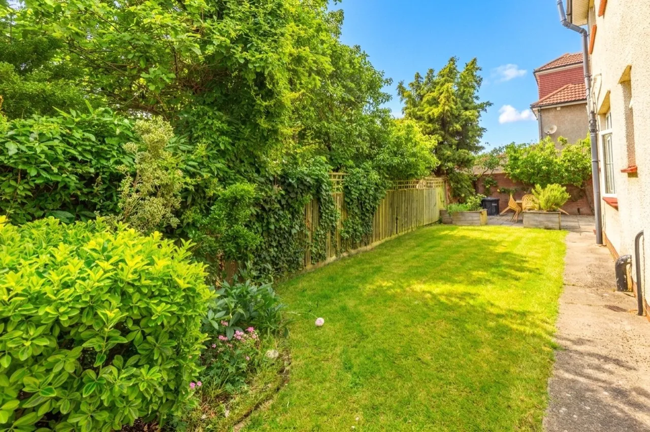 West Broadway, Henleaze, BS9, photo 27
