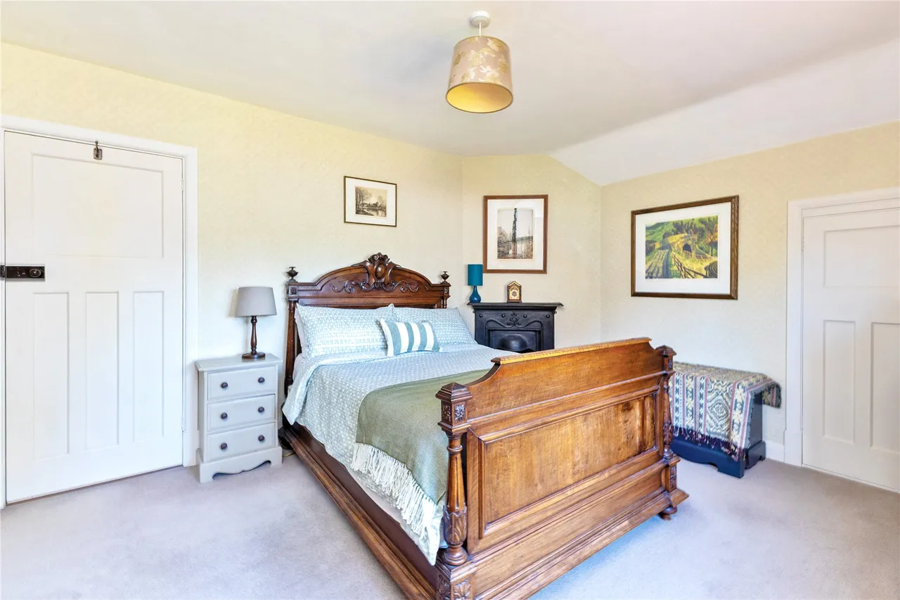 School Road, Grayshott, GU26, photo 12