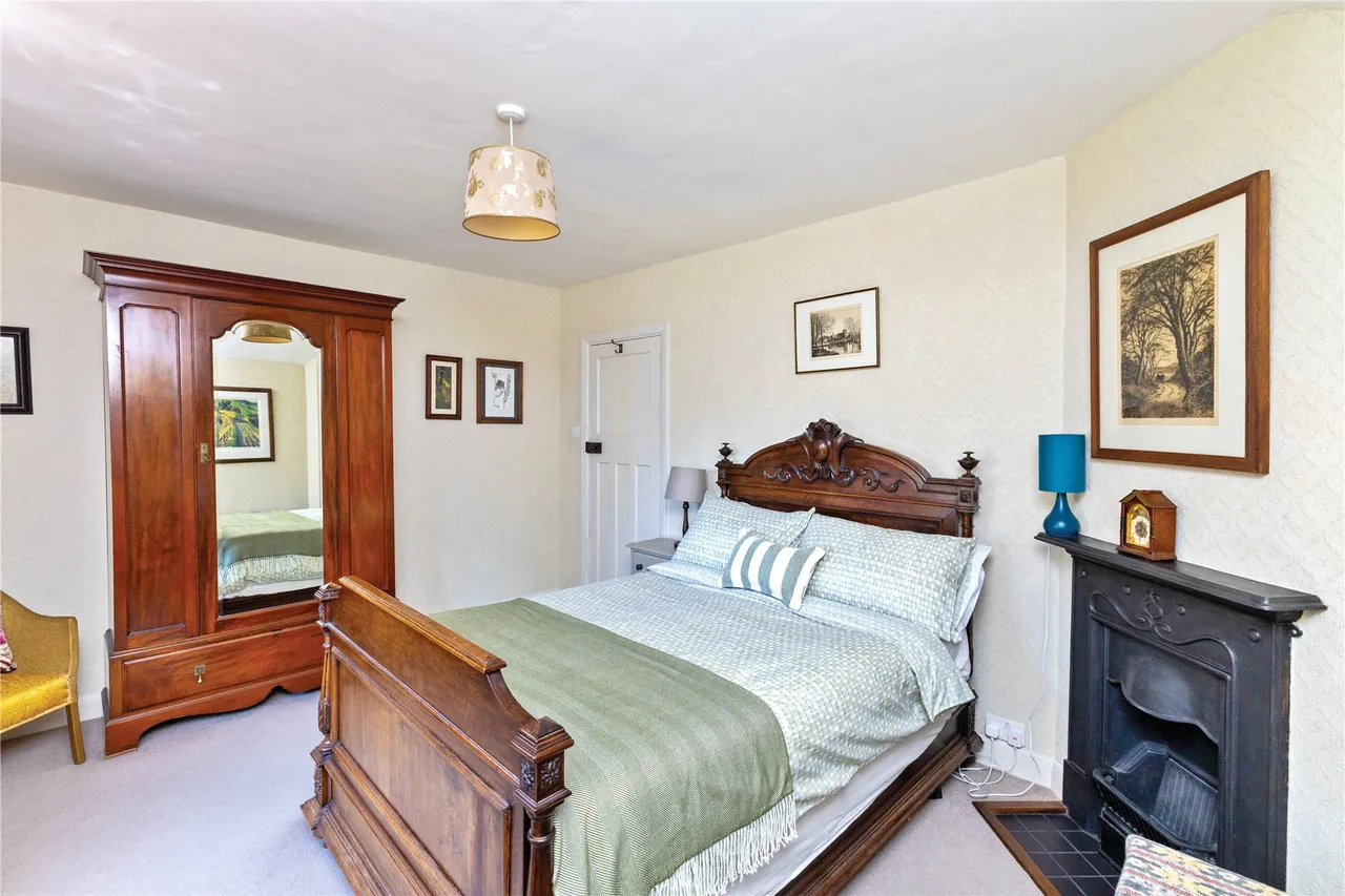 School Road, Grayshott, GU26, photo 13