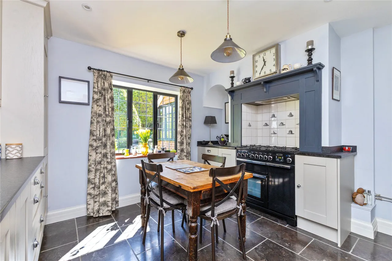 School Road, Grayshott, GU26, photo 7