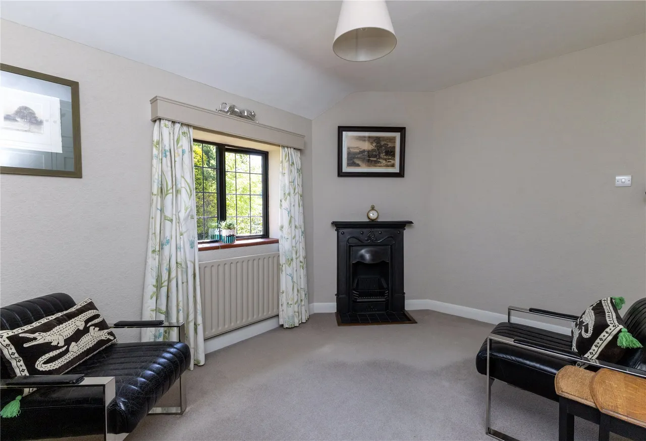 School Road, Grayshott, GU26, photo 16