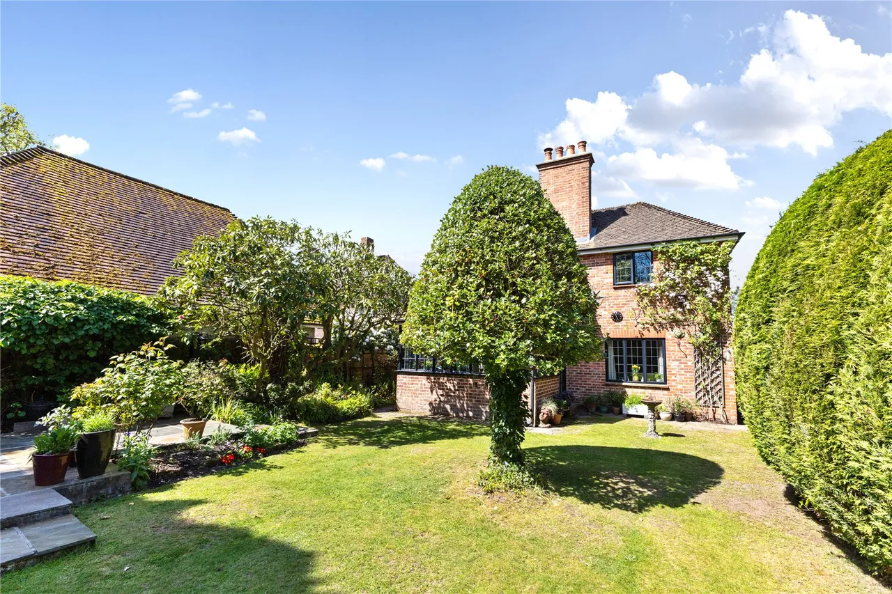 School Road, Grayshott, GU26, photo 21