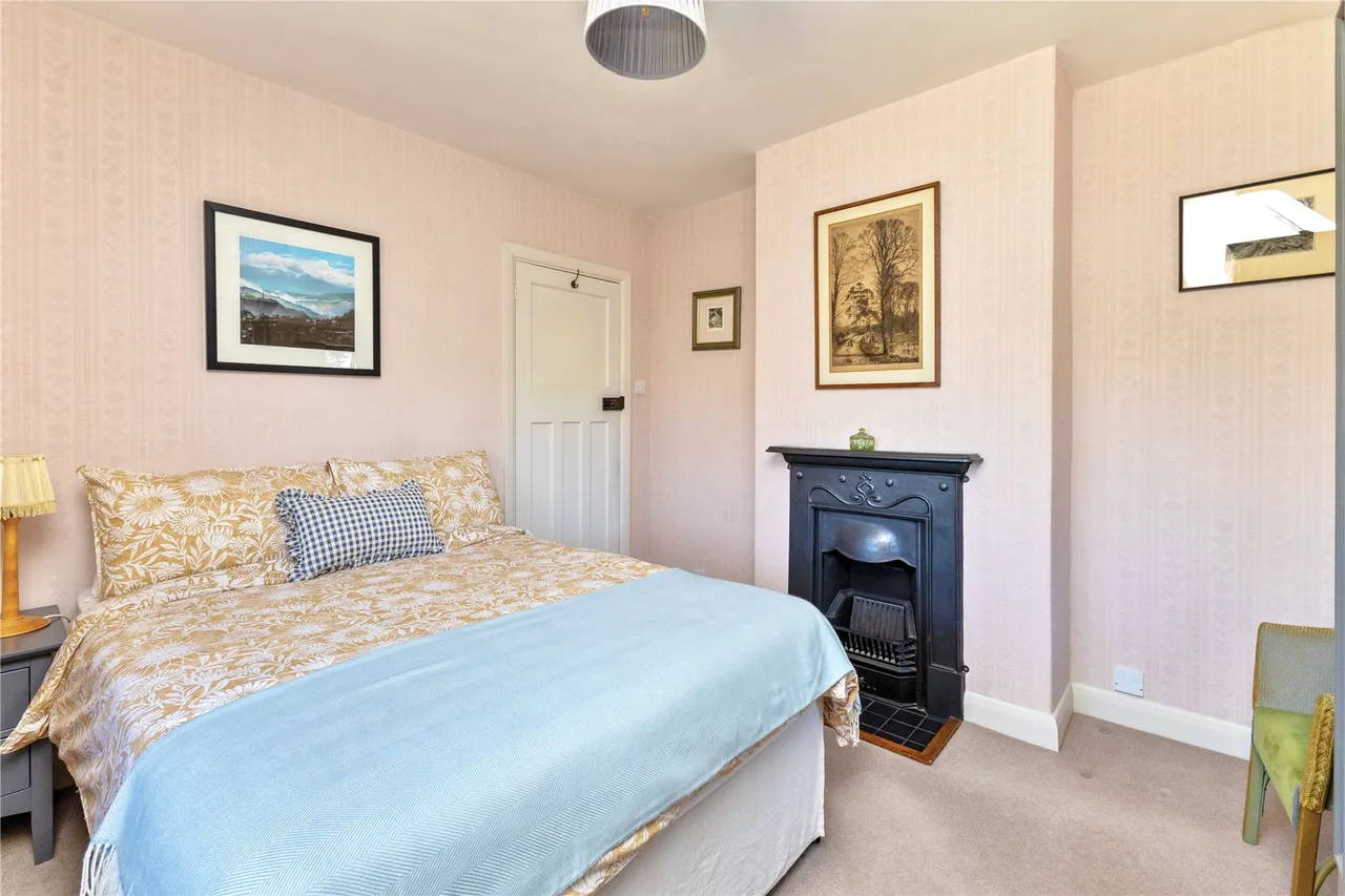 School Road, Grayshott, GU26, photo 15