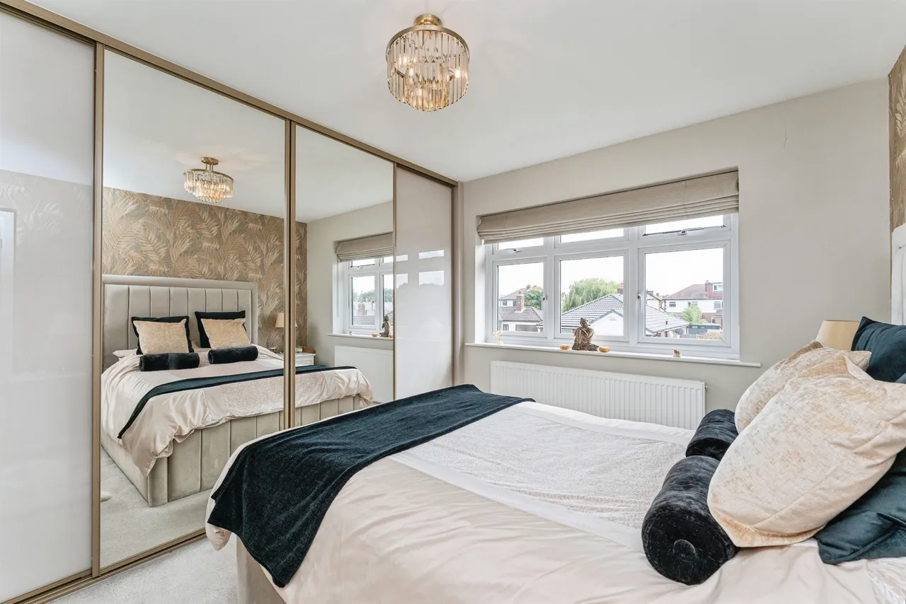 Ullswater Crescent, Chester, photo 12