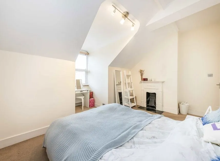 Bond Street, Ealing, W5, photo 3