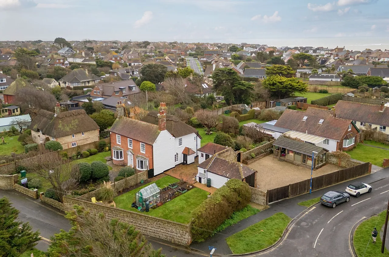 West Street, Selsey, PO20, photo 30