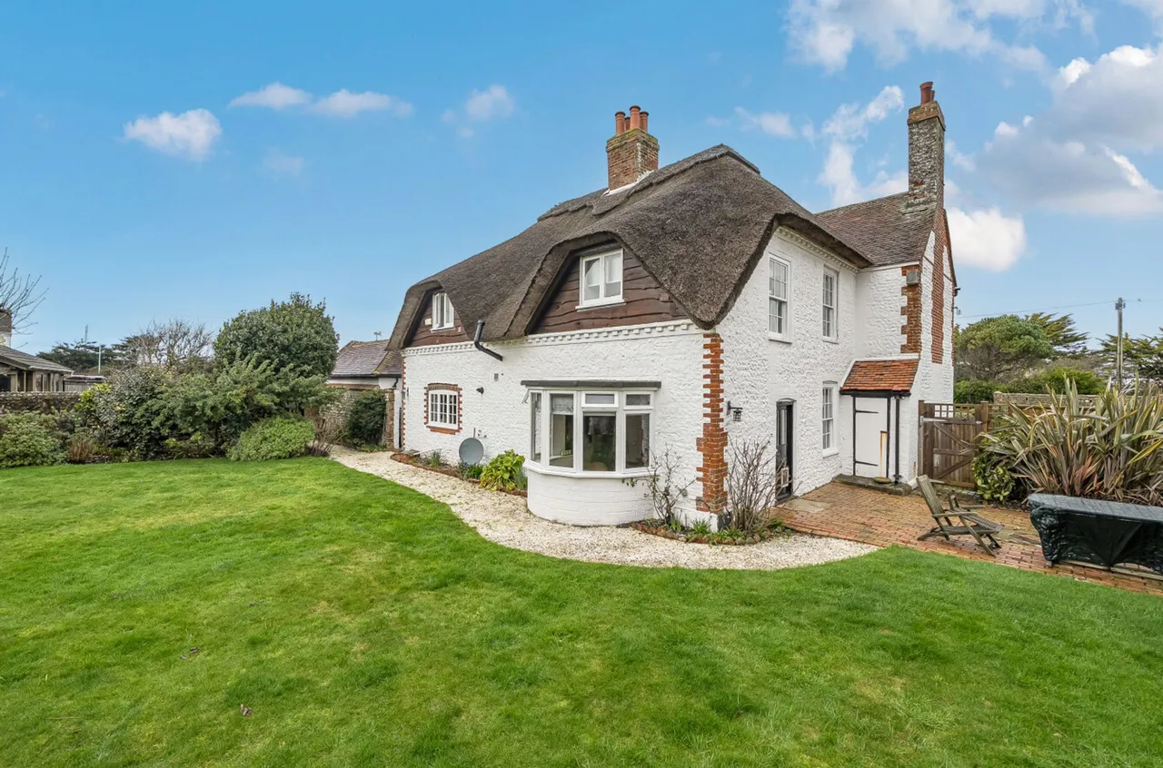 West Street, Selsey, PO20, photo 35