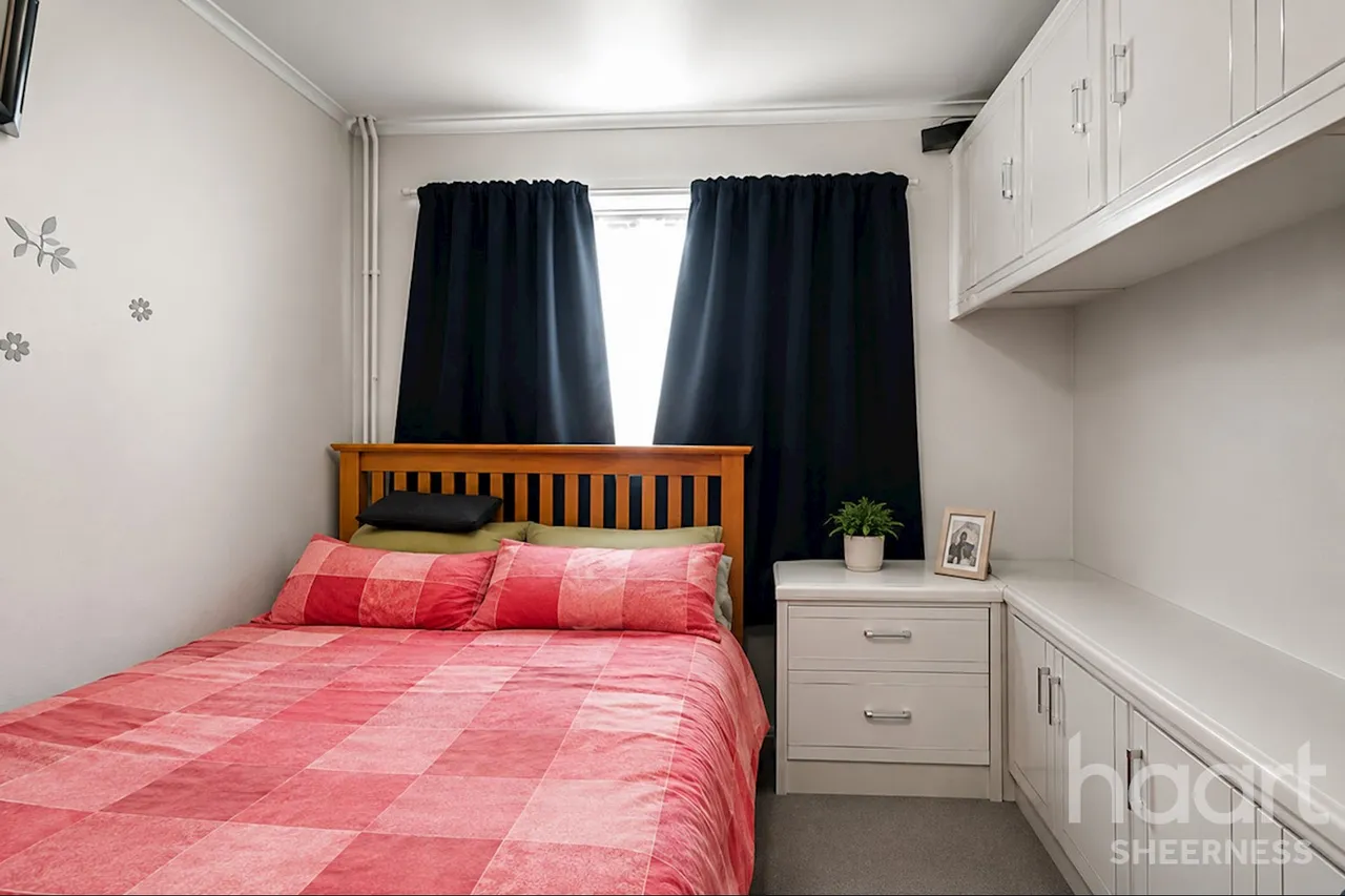 Coombe Drive, Sittingbourne, ME10, photo 10