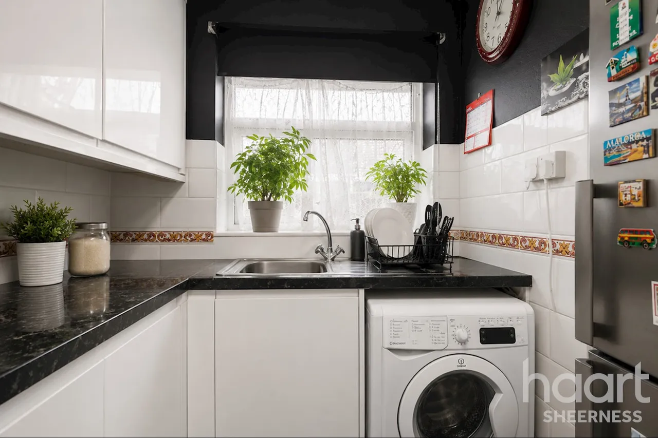 Coombe Drive, Sittingbourne, ME10, photo 8