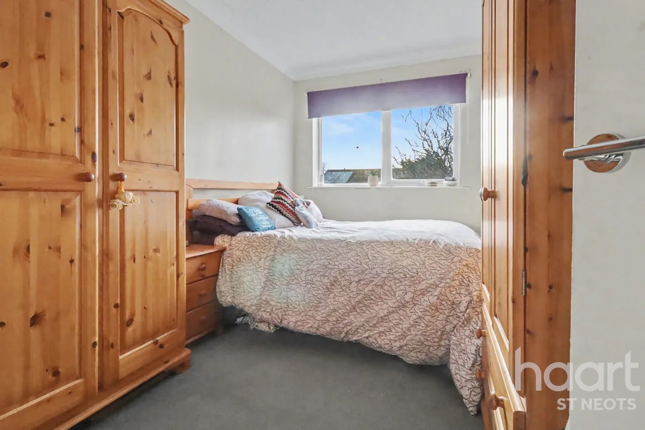 Paxton Court, Little Paxton, PE19, photo 8