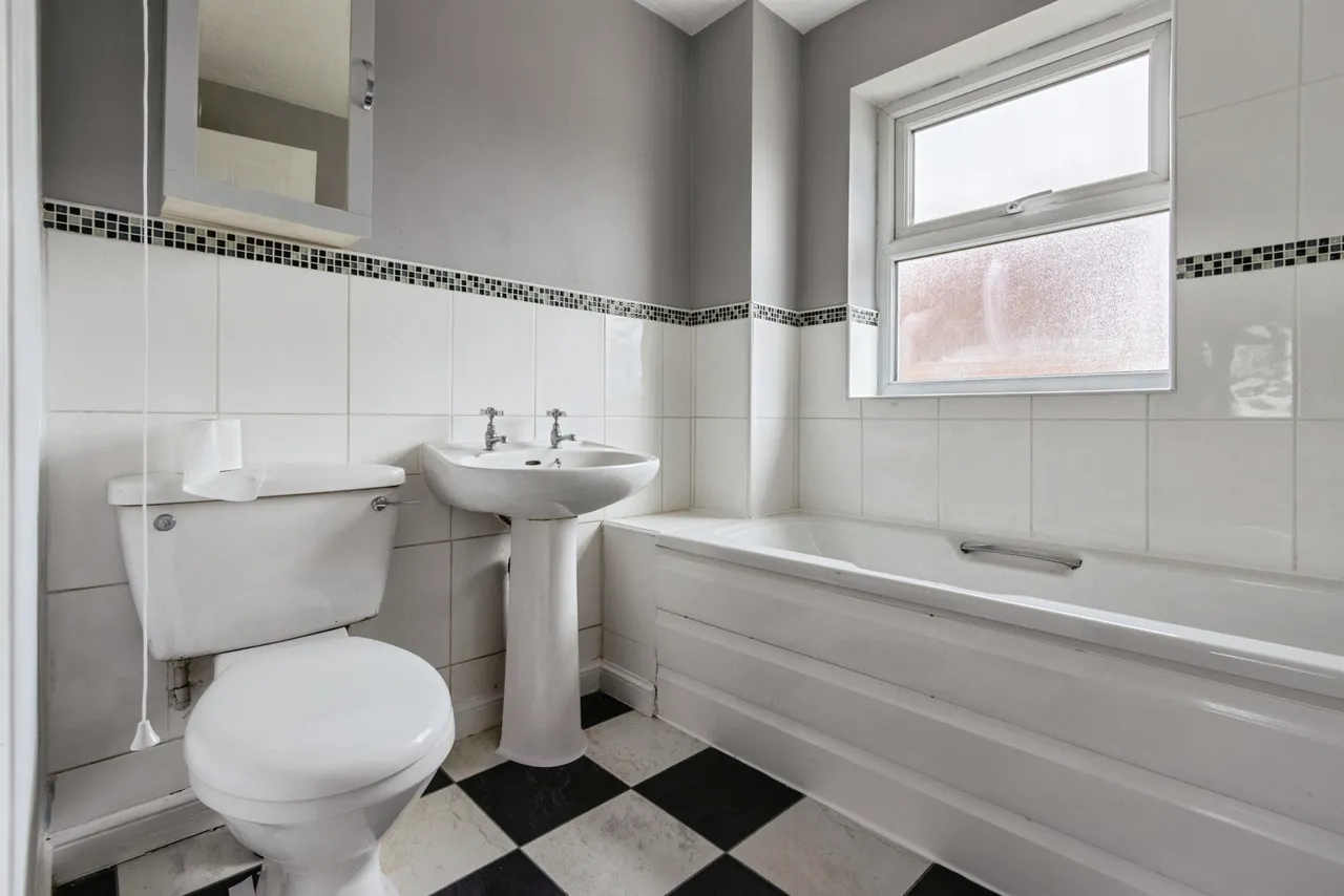 Silkstone Court, Leeds, photo 4