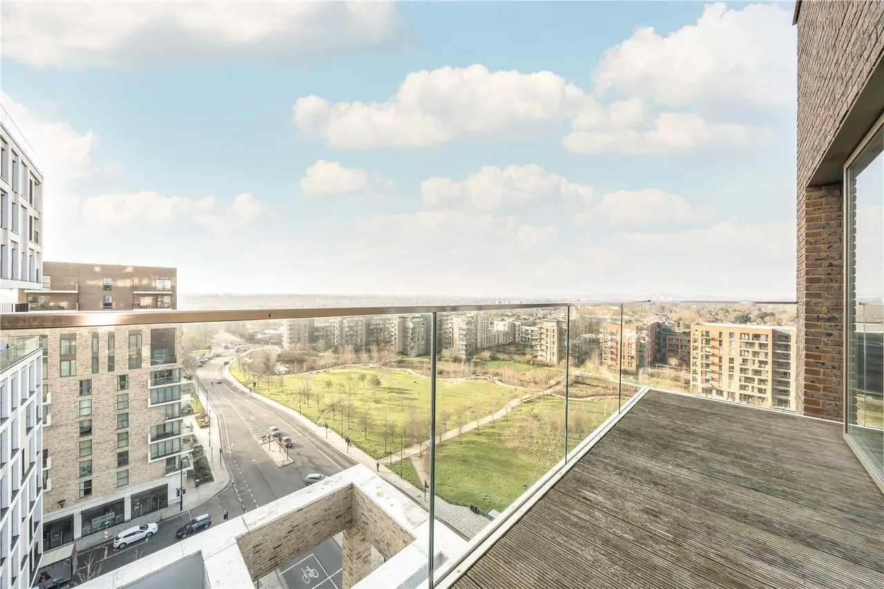 Kidbrooke Park Road, Kidbrooke Village, London, SE3 9FZ, photo 6