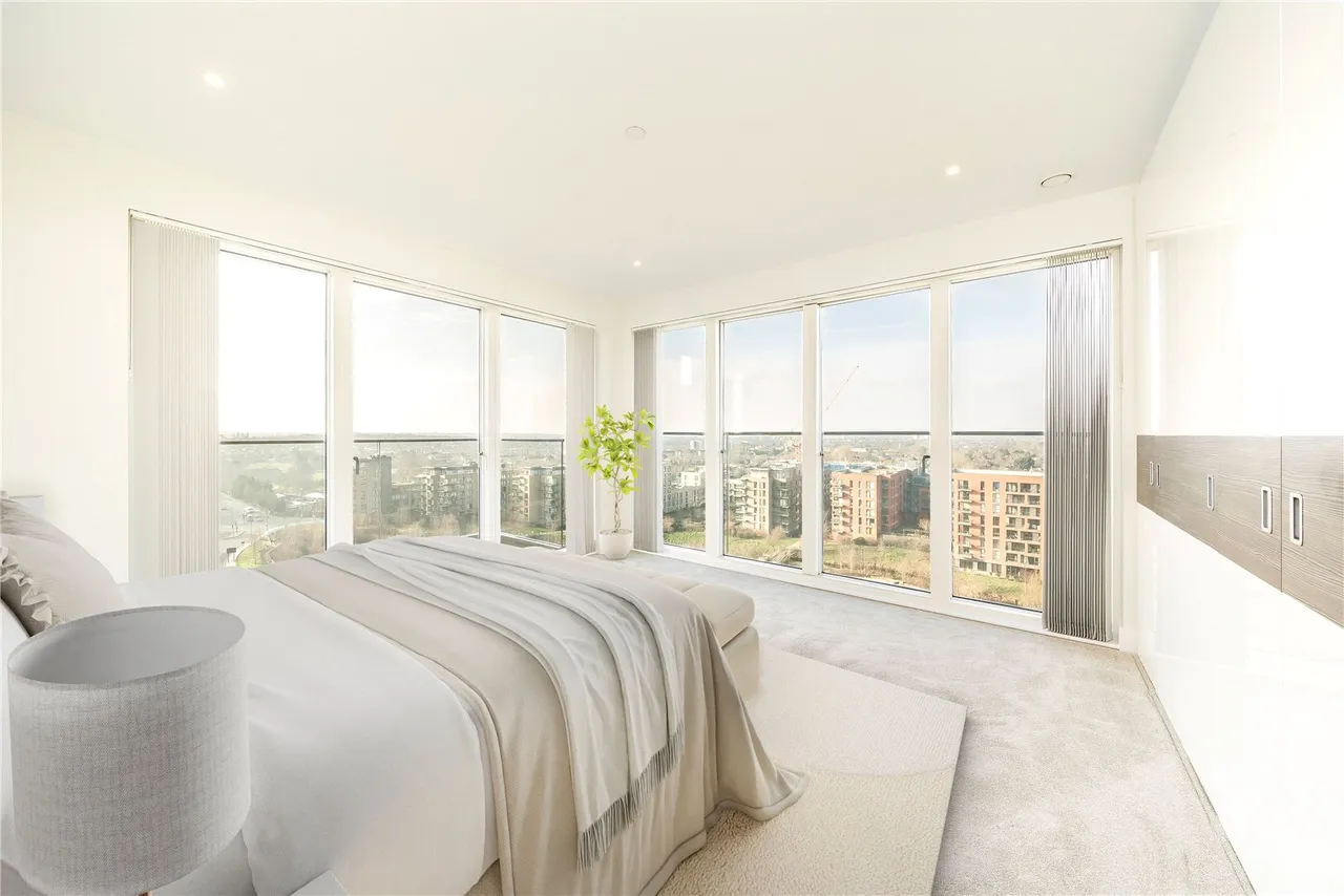 Kidbrooke Park Road, Kidbrooke Village, London, SE3 9FZ, photo 4