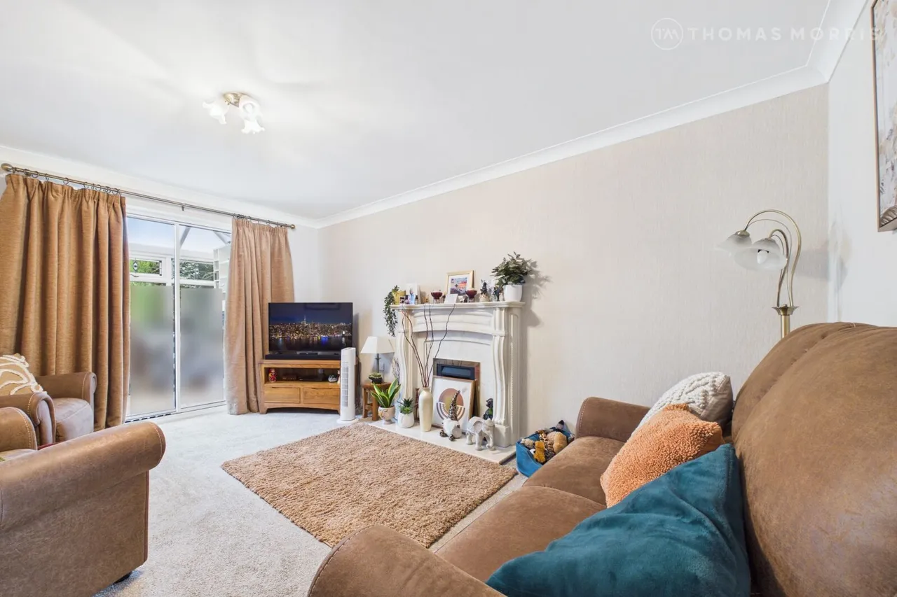 Sparrowhawk Way, Hartford, PE29, photo 2