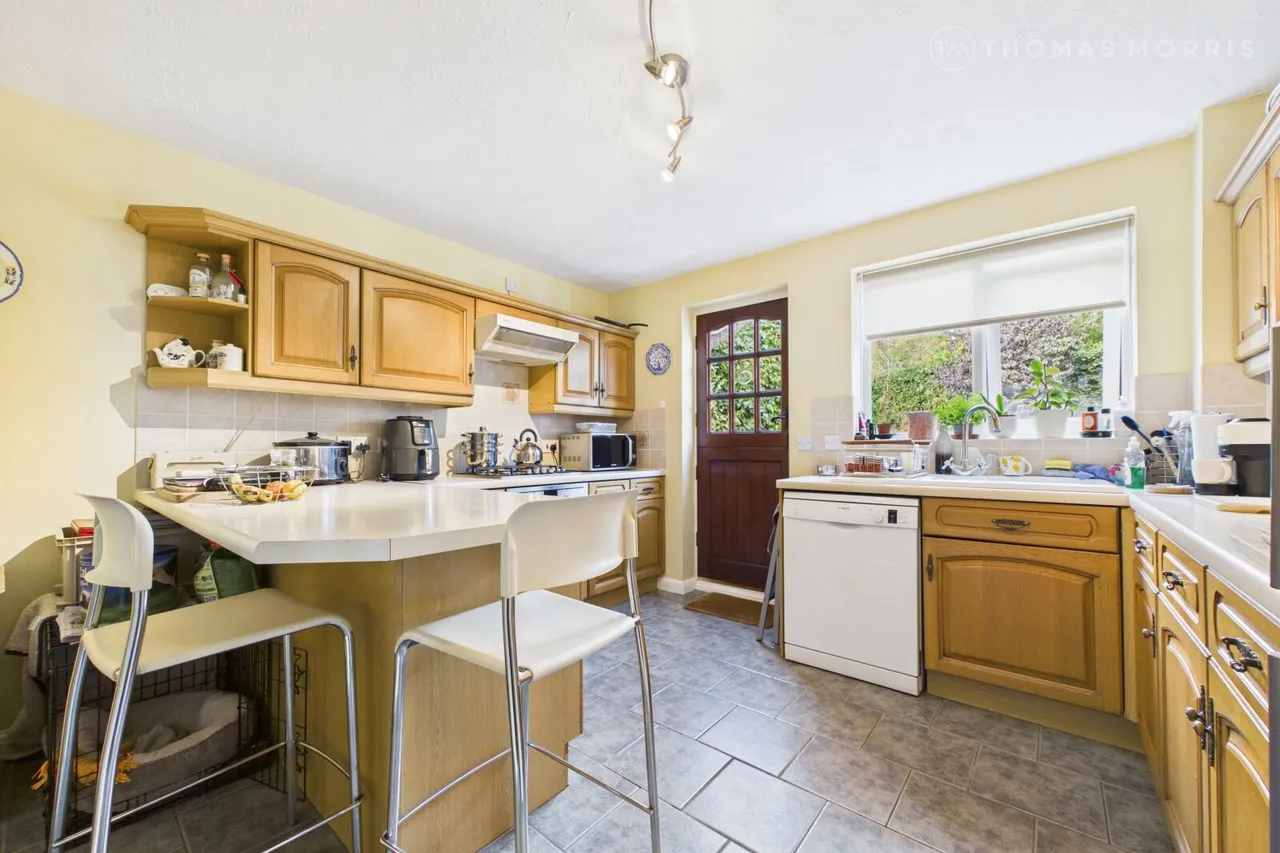 Sparrowhawk Way, Hartford, PE29, photo 3