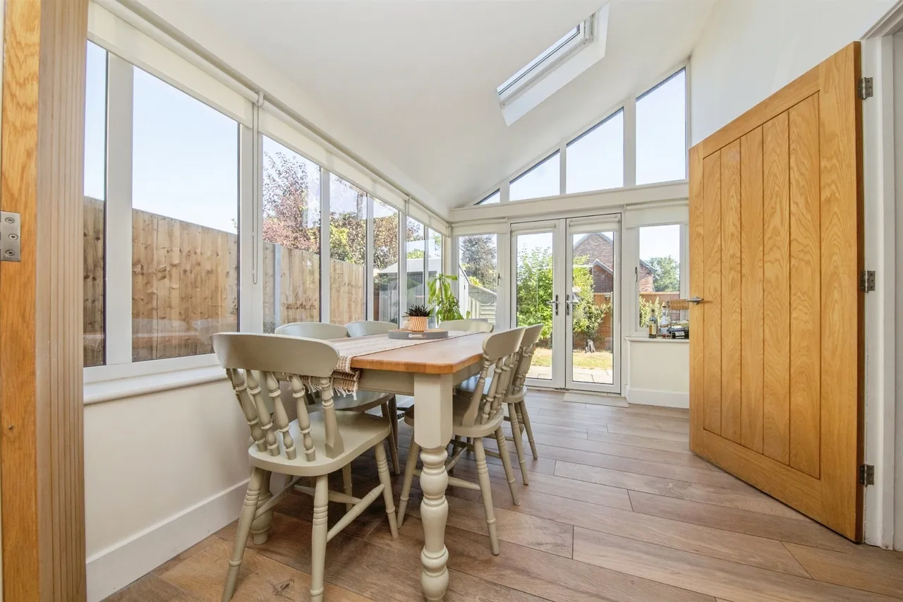 Nightingale Row, Melton, WOODBRIDGE, photo 9