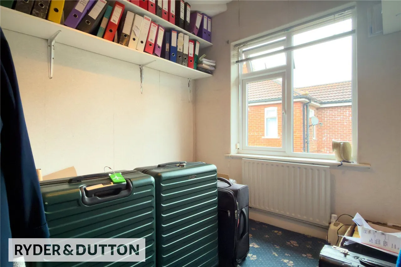 Hillside Close, Manchester, M40, photo 15