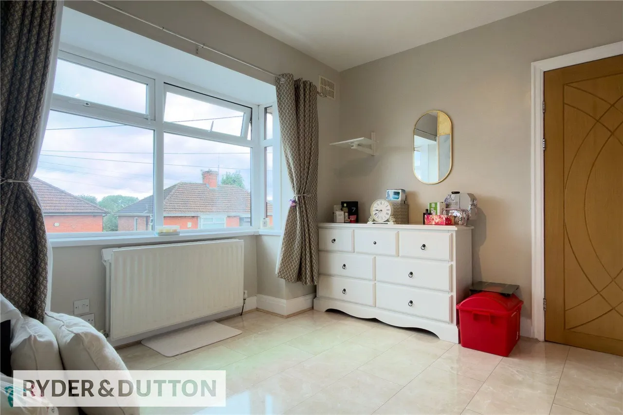 Hillside Close, Manchester, M40, photo 11
