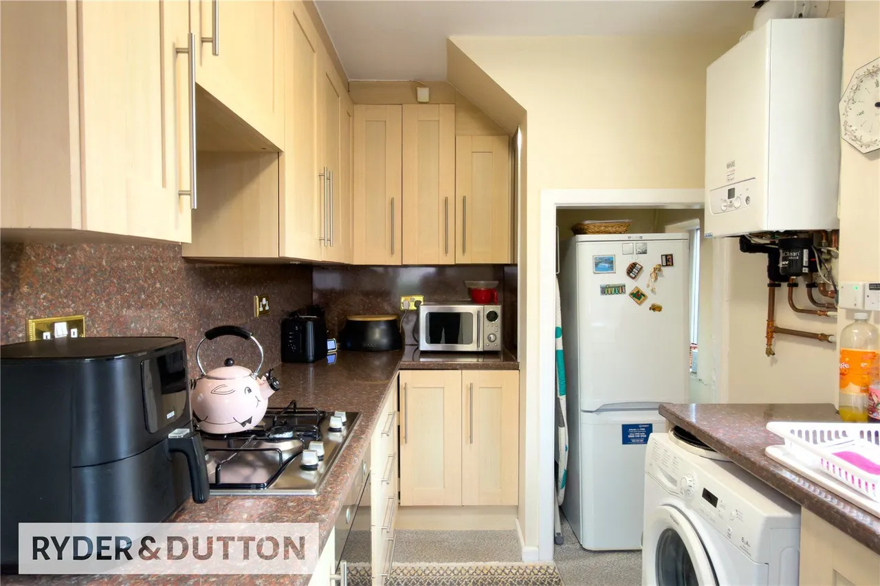 Hillside Close, Manchester, M40, photo 7