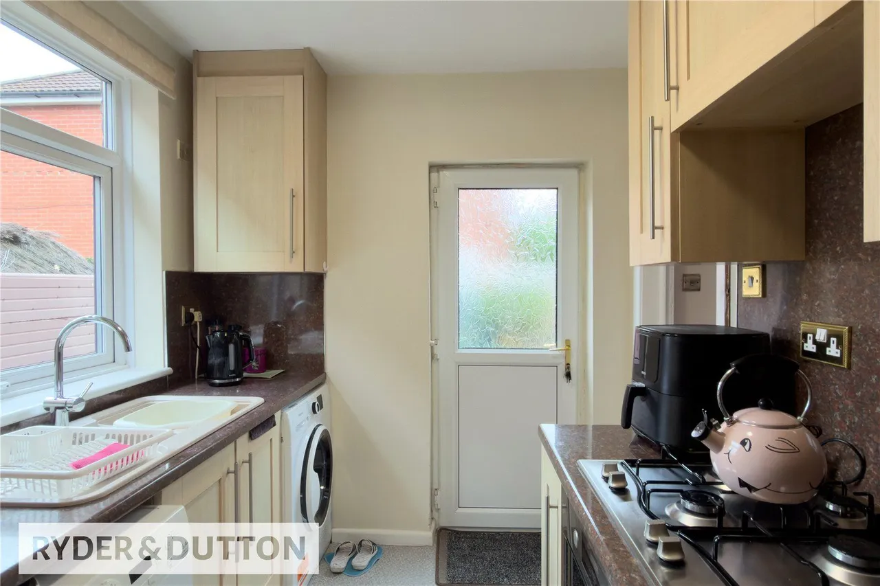 Hillside Close, Manchester, M40, photo 6