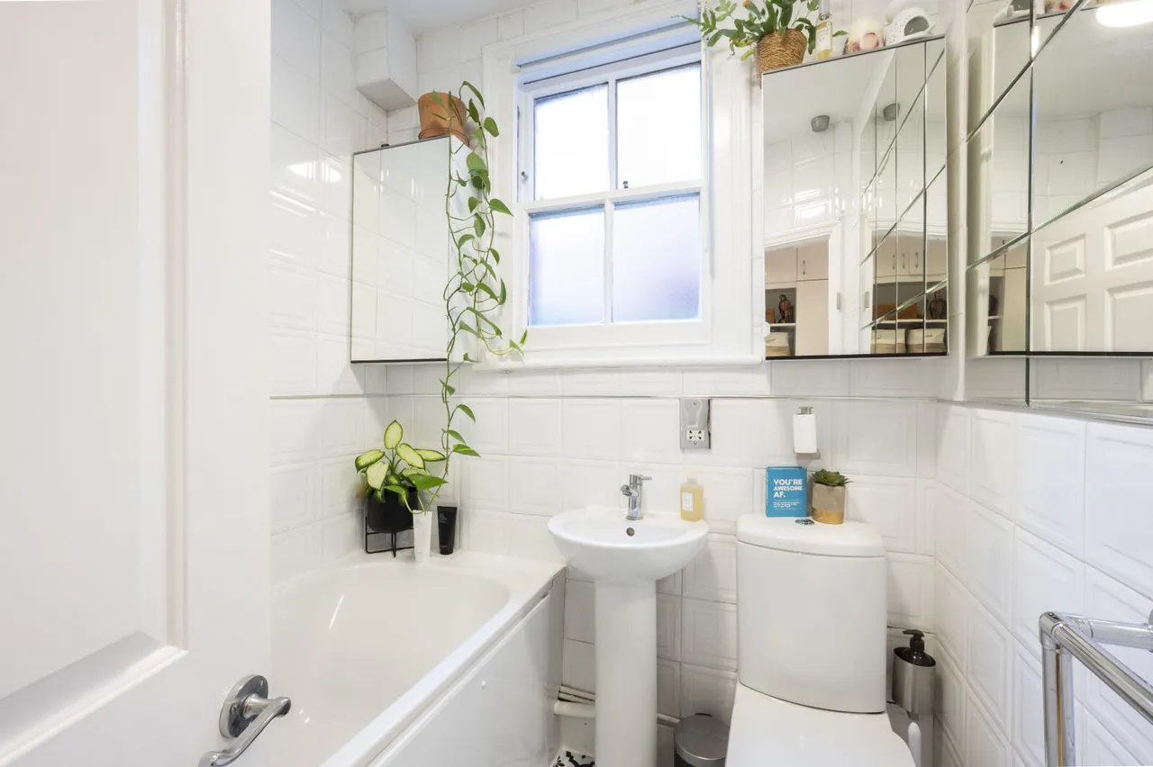 Kingston Road, London, SW20, photo 6